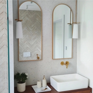 Złota lampa wisząca BOW