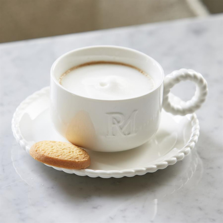 Filiżanka z talerzykiem Perle Blanche 232 ml Rivièra Maison
