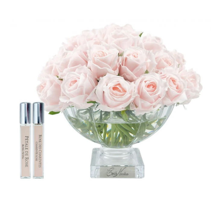 Bukiet różowych róż w szklanym naczyniu Cote Noire