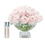 Bukiet różowych róż w szklanym naczyniu Cote Noire